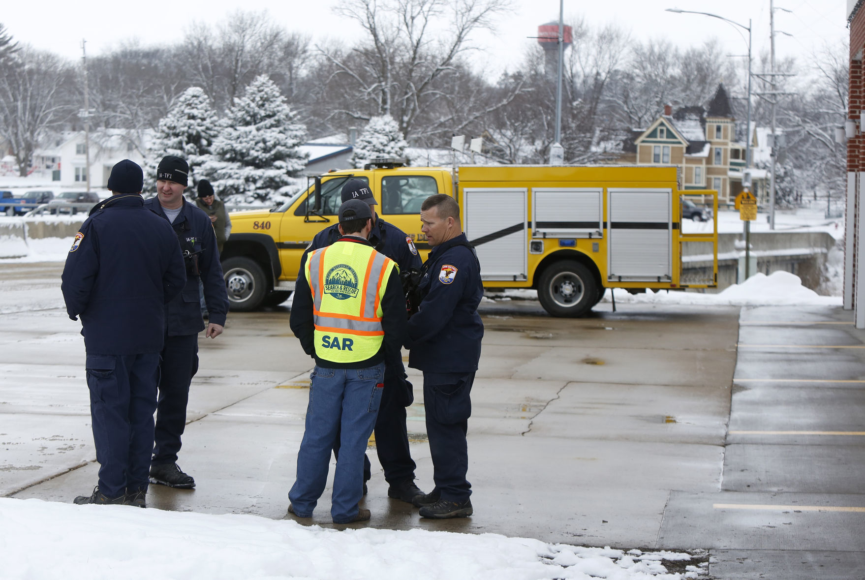 040918mp-Jake-Wilson-search-21